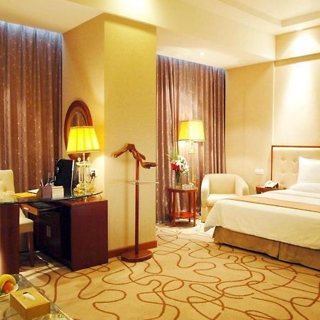 Nanchang Galactic Peace International Hotel מראה חיצוני תמונה