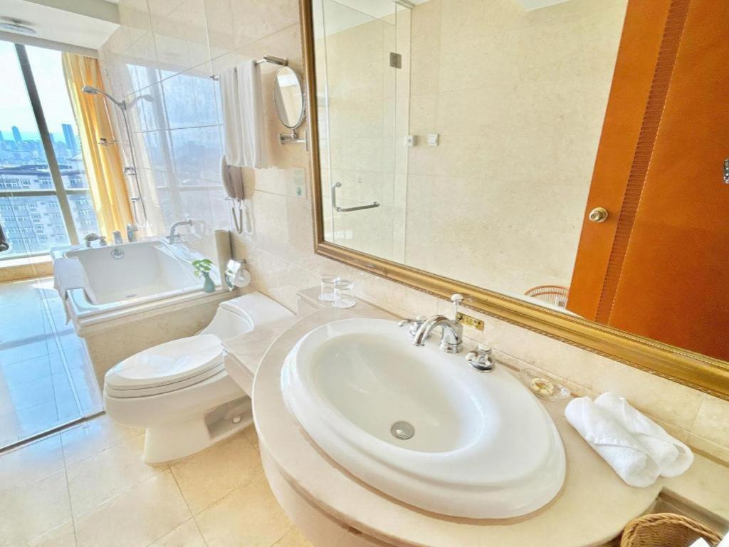 Nanchang Galactic Peace International Hotel מראה חיצוני תמונה
